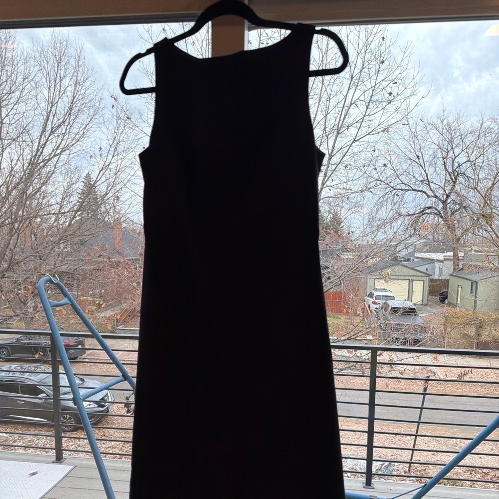 Banana Republic Classic Black A-Line Dress – Size 8 – Stretch Lined (HOL ’06)